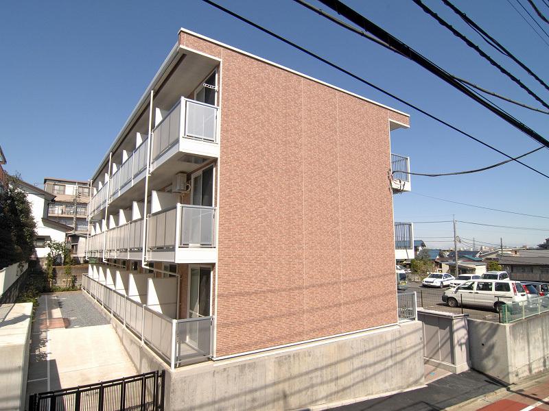 レオパレス徳丸ヒルズ