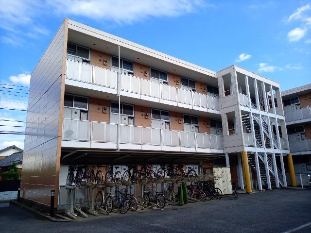 レオパレスけやき