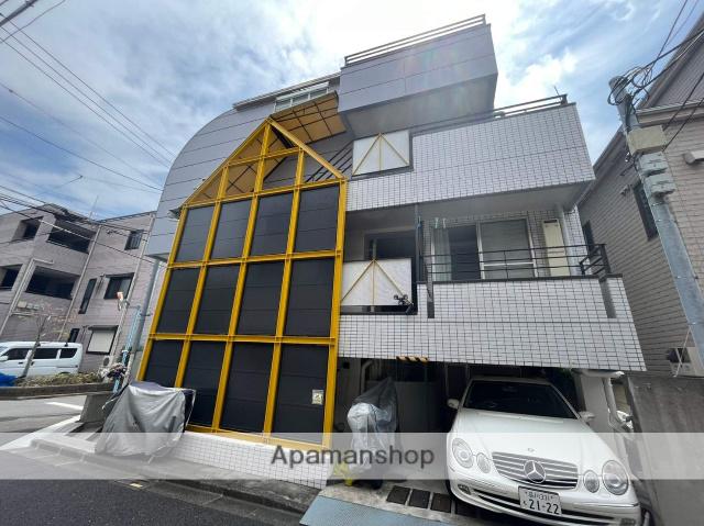 ファムズアリー