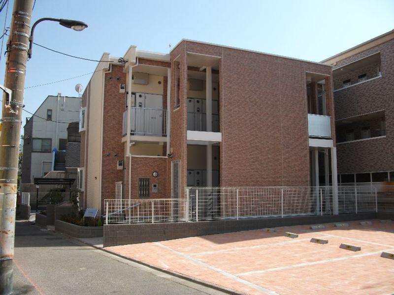 レオパレスピッコロ