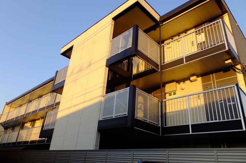 レオパレスウィステリア神田