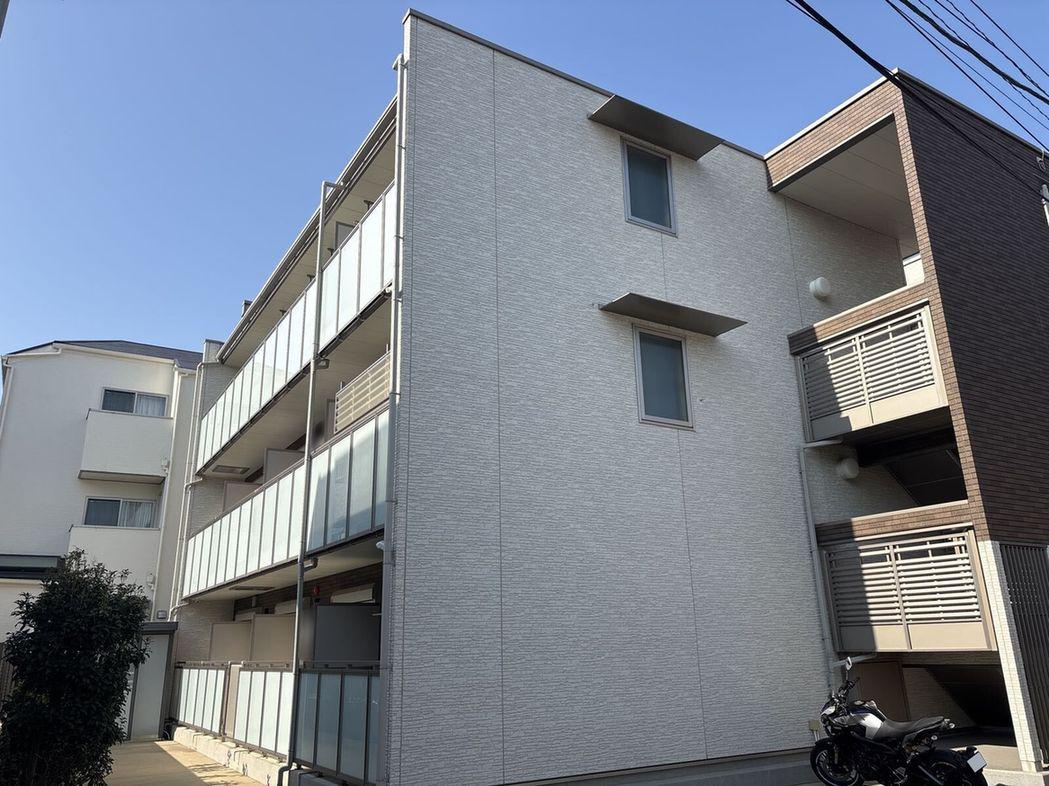 クレイノグランシーダ