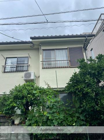 メグ生田目