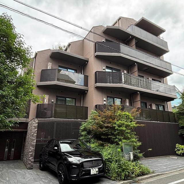 パークアクシス市谷加賀町