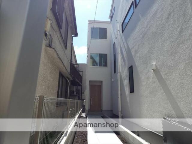 東京地下鉄南北線 本駒込駅 徒歩7分 3階建 築5年