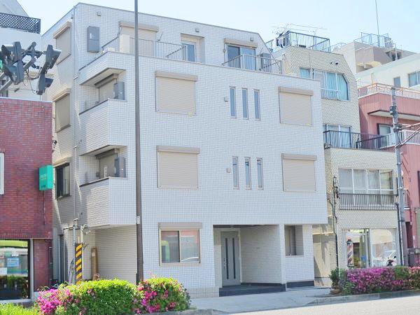 東京都板橋区坂下1丁目の建物