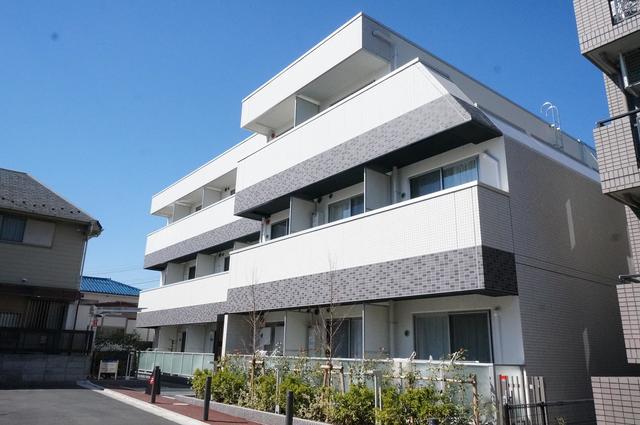 ファースト レジデンス