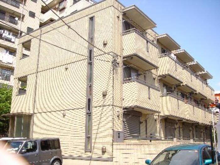 つくばエクスプレス 青井駅 徒歩8分 3階建 築20年