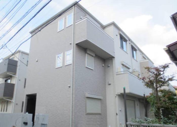 中央本線 中野駅(東京) 徒歩10分 3階建 築11年