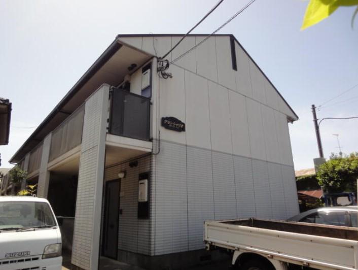 グランシャリオ(2DK/1階)