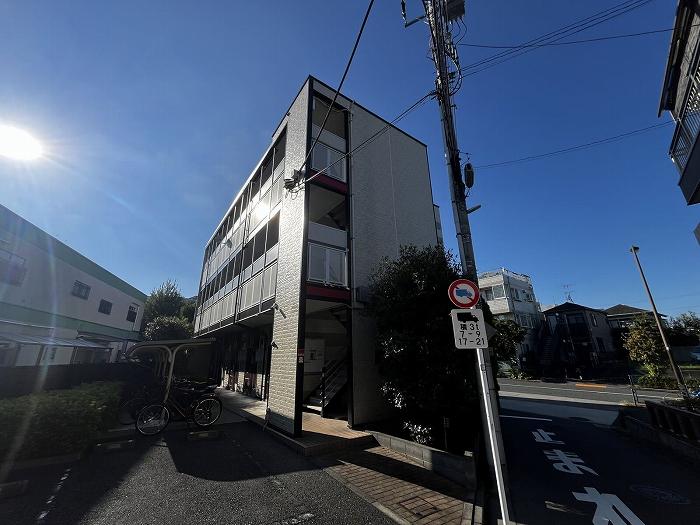 レオパレスエフ