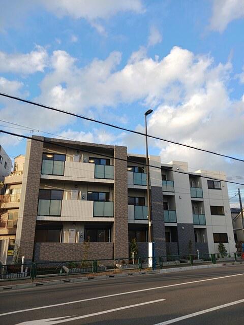 ドゥー・アヴェニール