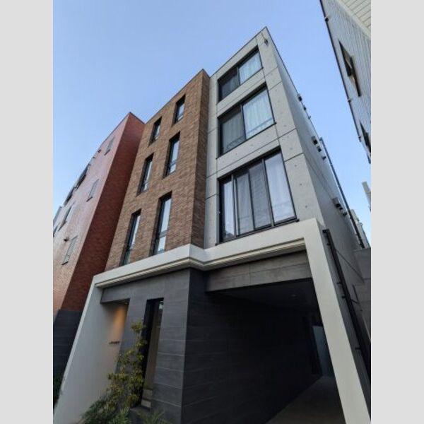 フラッフィー市谷台町