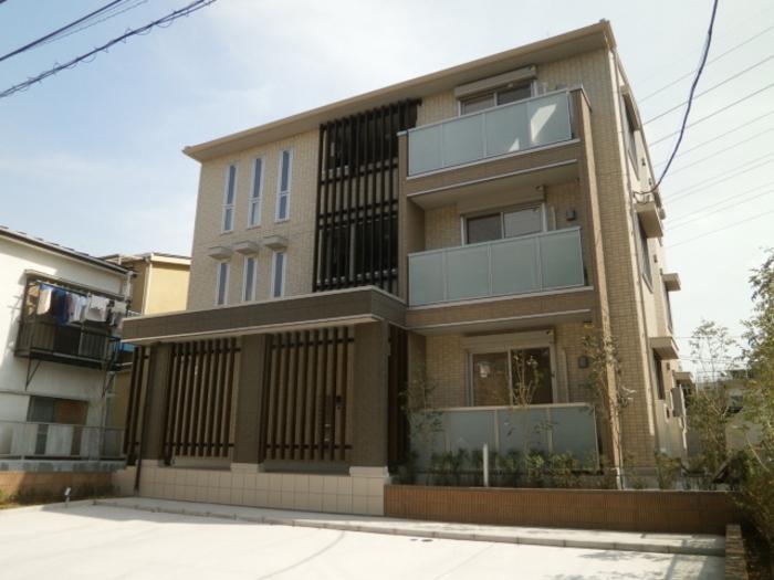 スリーエイトナインIII