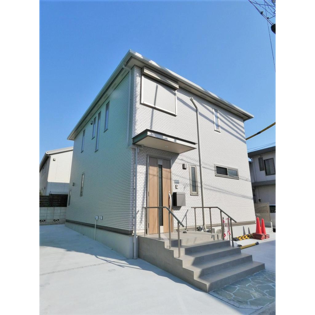 西武池袋・豊島線 富士見台駅 徒歩11分 2階建 築1年