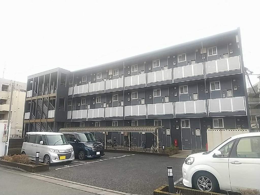 レオパレスアルシオネ