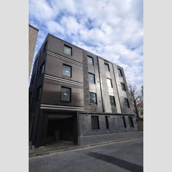 グランピア四谷