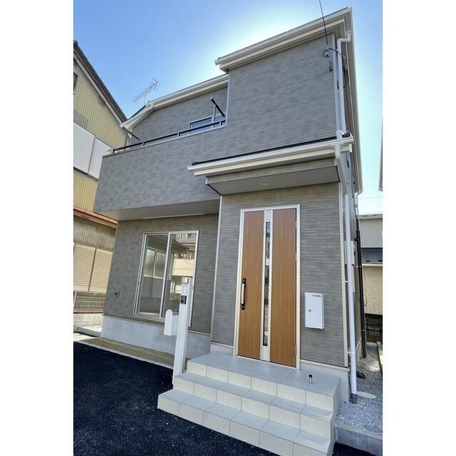 東京都武蔵村山市 2階建 築4年