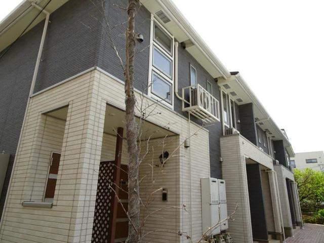 ジャラン バグース