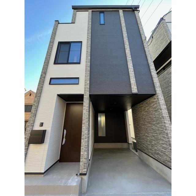 千代田・常磐緩行線 亀有駅 徒歩10分 3階建 築3年