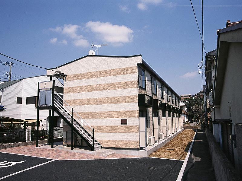 レオパレスサカエ