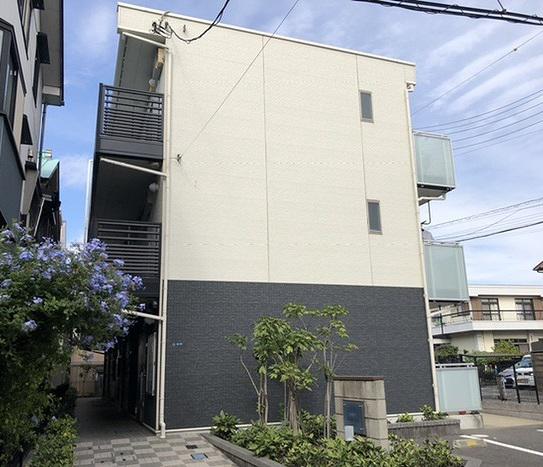 レオネクストリッカティル