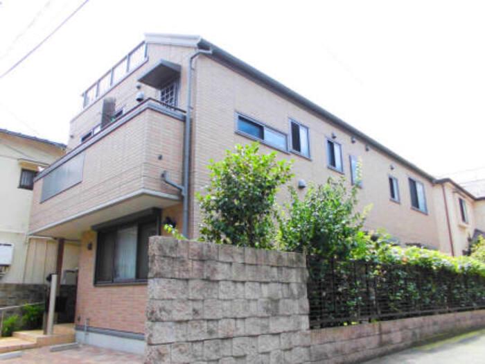 エスエフ ファミール