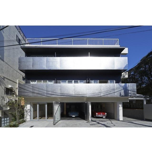 ARK HOUSE TD