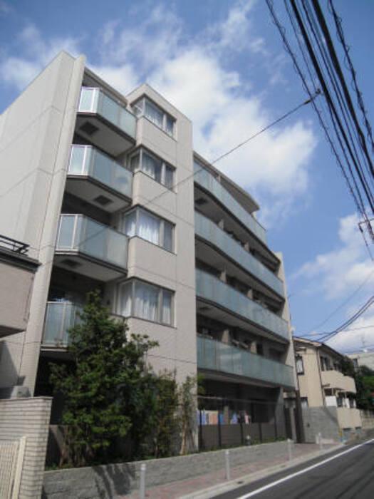 カスタリア目黒平町