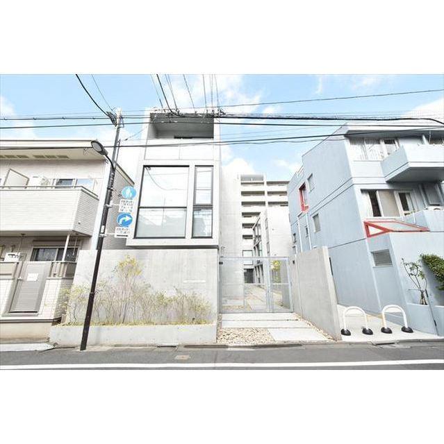 スクエアコート早稲田