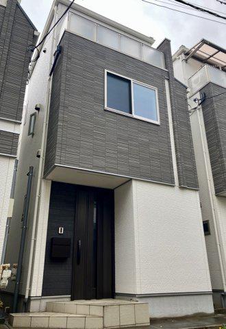 東京都大江戸線 牛込柳町駅 徒歩5分 3階建 築6年