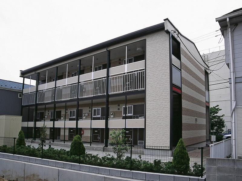 レオパレスフィールズ