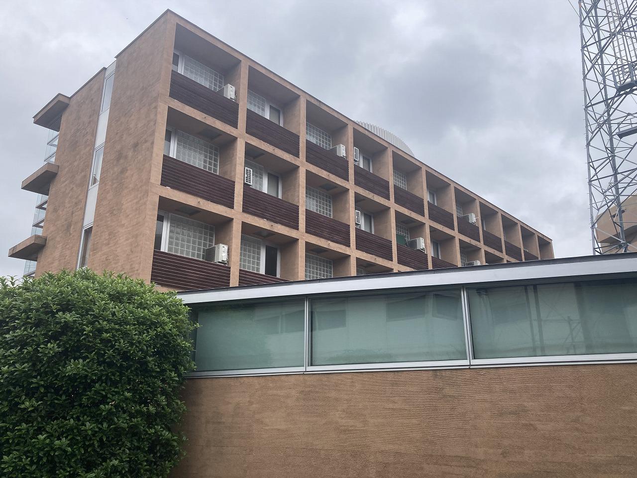 ハウス・エプタ