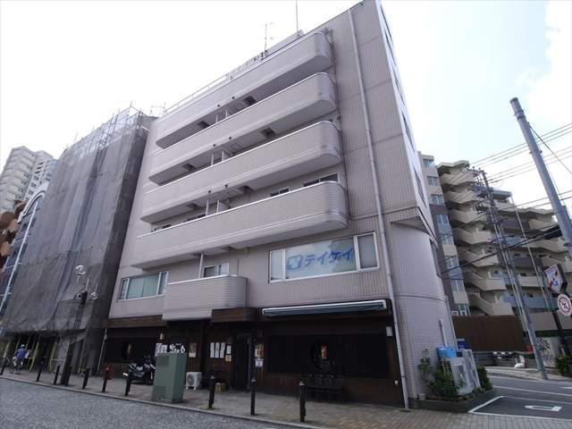 ファミールクレストコート