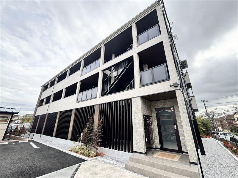 ベルクワルツ座間