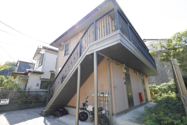 ドミール六浦東