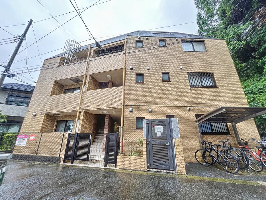 フリーゼY.T(1K/1階)