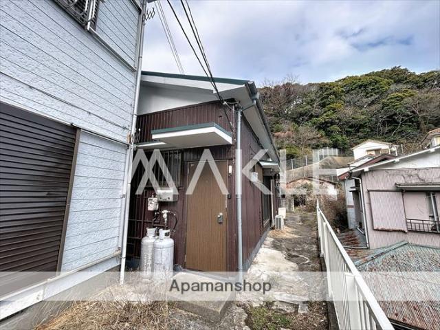 京浜急行電鉄本線 逸見駅 徒歩16分  築56年(ワンルーム)