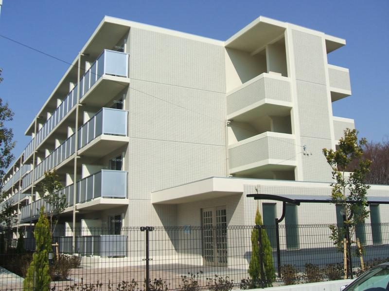 レオパレスパルコートC