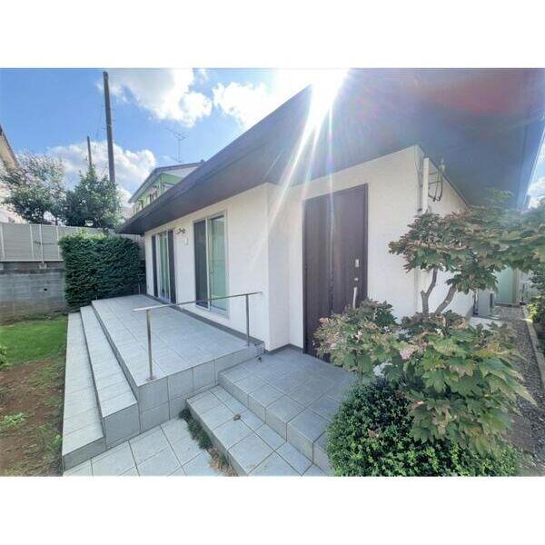 神奈川県川崎市宮前区菅生3丁目の戸建賃貸