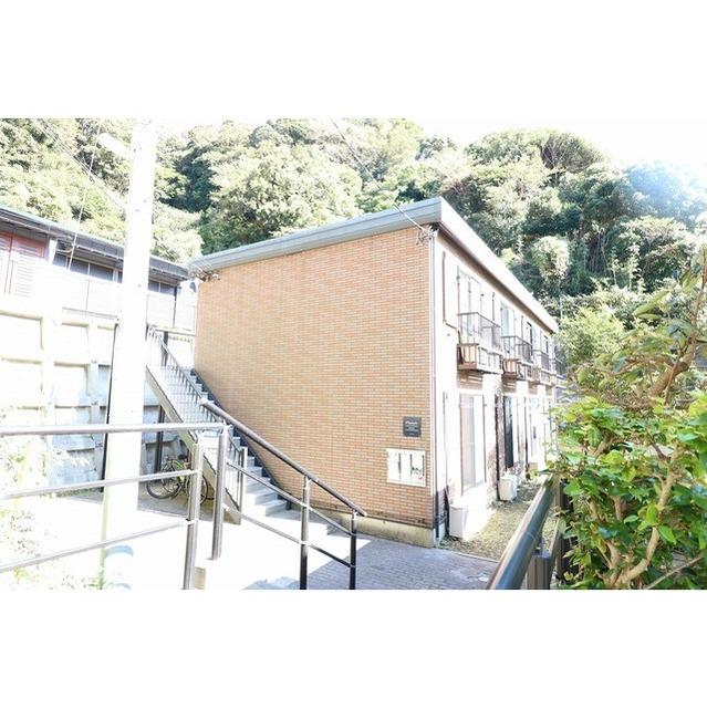 プレジール東逸見