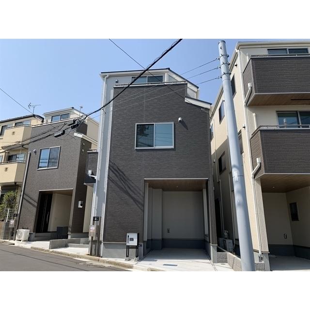 京浜急行電鉄本線 京急富岡駅 徒歩12分 3階建 築3年