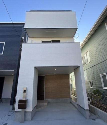 神奈川県鎌倉市腰越3丁目の戸建賃貸