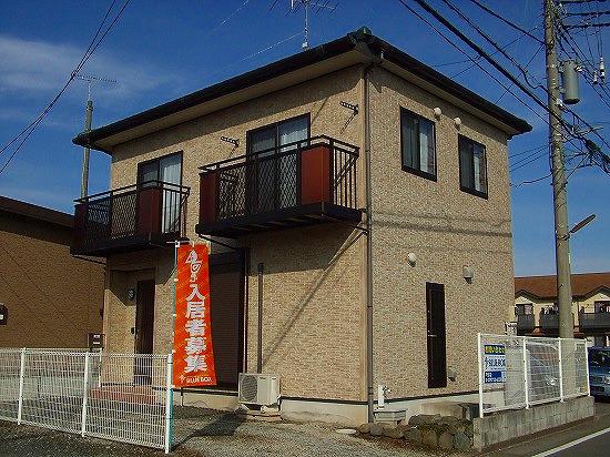 神奈川県愛甲郡愛川町 2階建 築20年