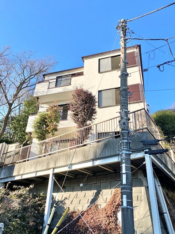 神奈川県横浜市旭区鶴ケ峰本町2丁目の戸建賃貸