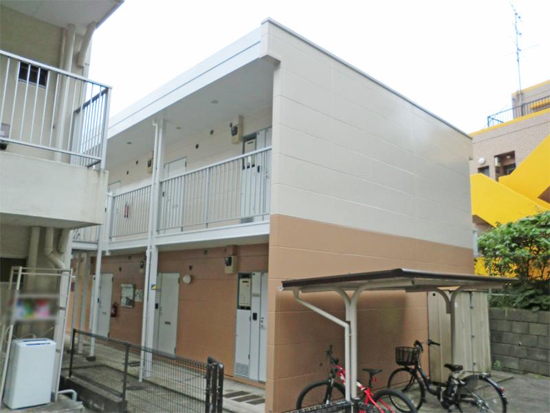 レオパレスシャルマン弘明寺