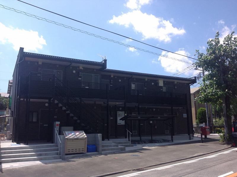 レオネクストシャーロット