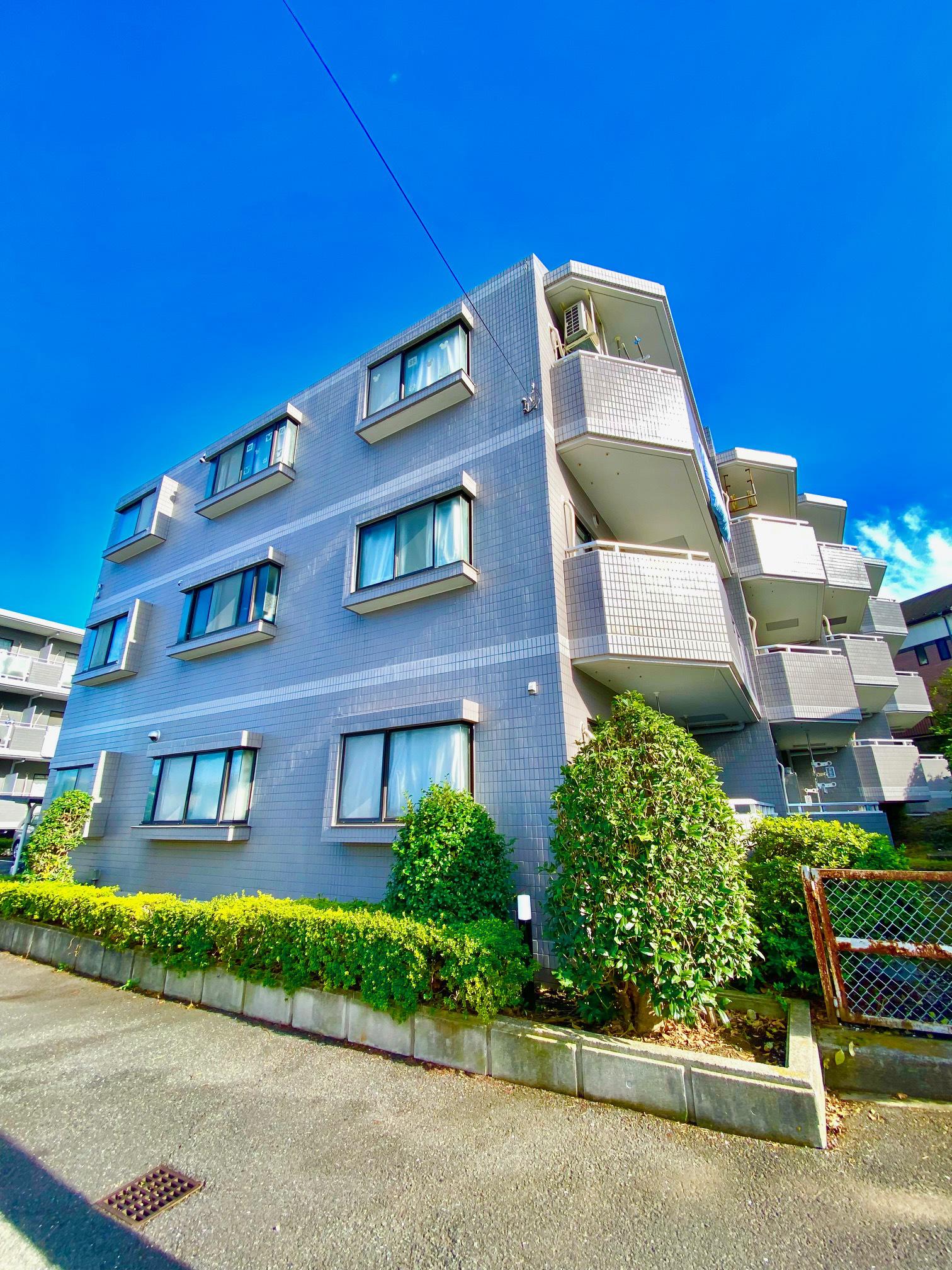 ロイヤル二俣川C