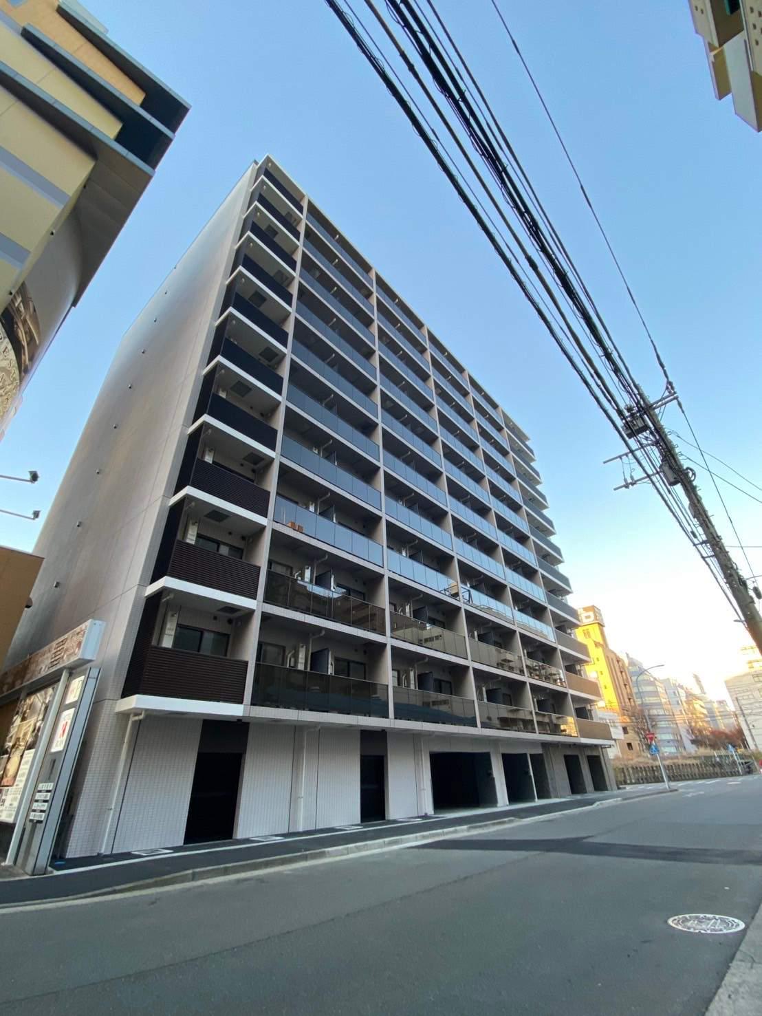 CREST TAPP SHIN YOKOHAMA