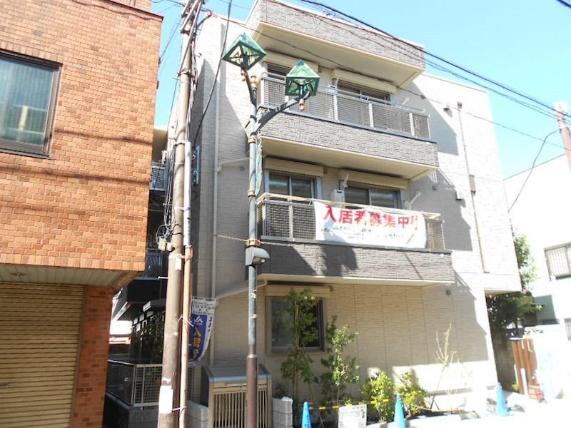アイネス